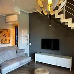 Casa Magenta Giardino Privato E Piscina Nel Borgo Moniga del Garda