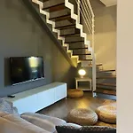 Casa Magenta Giardino Privato E Piscina Nel Borgo Lägenhet *