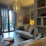 Lägenhet Casa Magenta Giardino Privato E Piscina Nel Borgo *