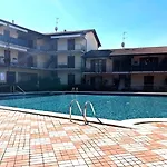 Casa Magenta Giardino Privato E Piscina Nel Borgo Lägenhet *