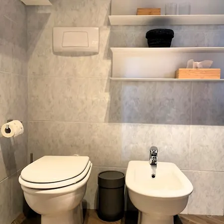 Casa Magenta Giardino Privato E Piscina Nel Borgo Moniga del Garda